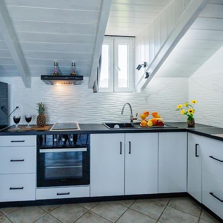 Tonias Houses - Thea House And Vrachos Attic Appartment Аликанас Екстериор снимка